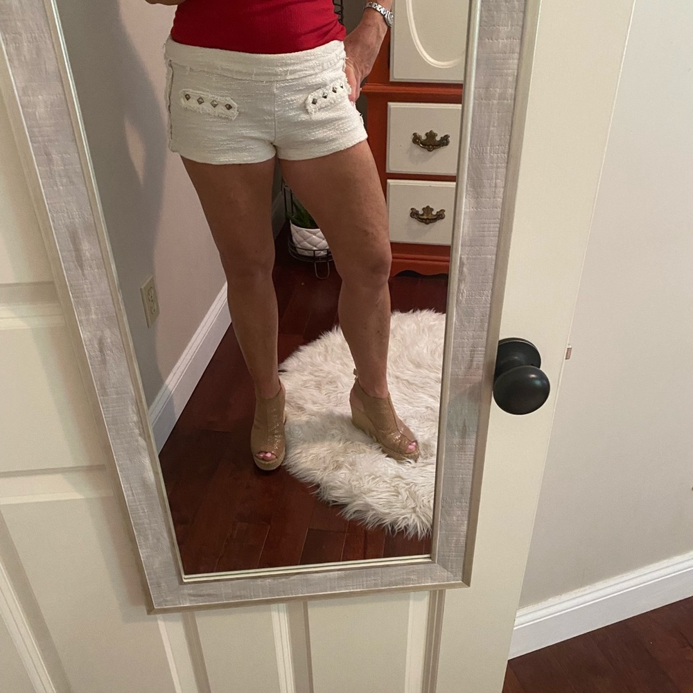 Zara frayed shorty shorts Med